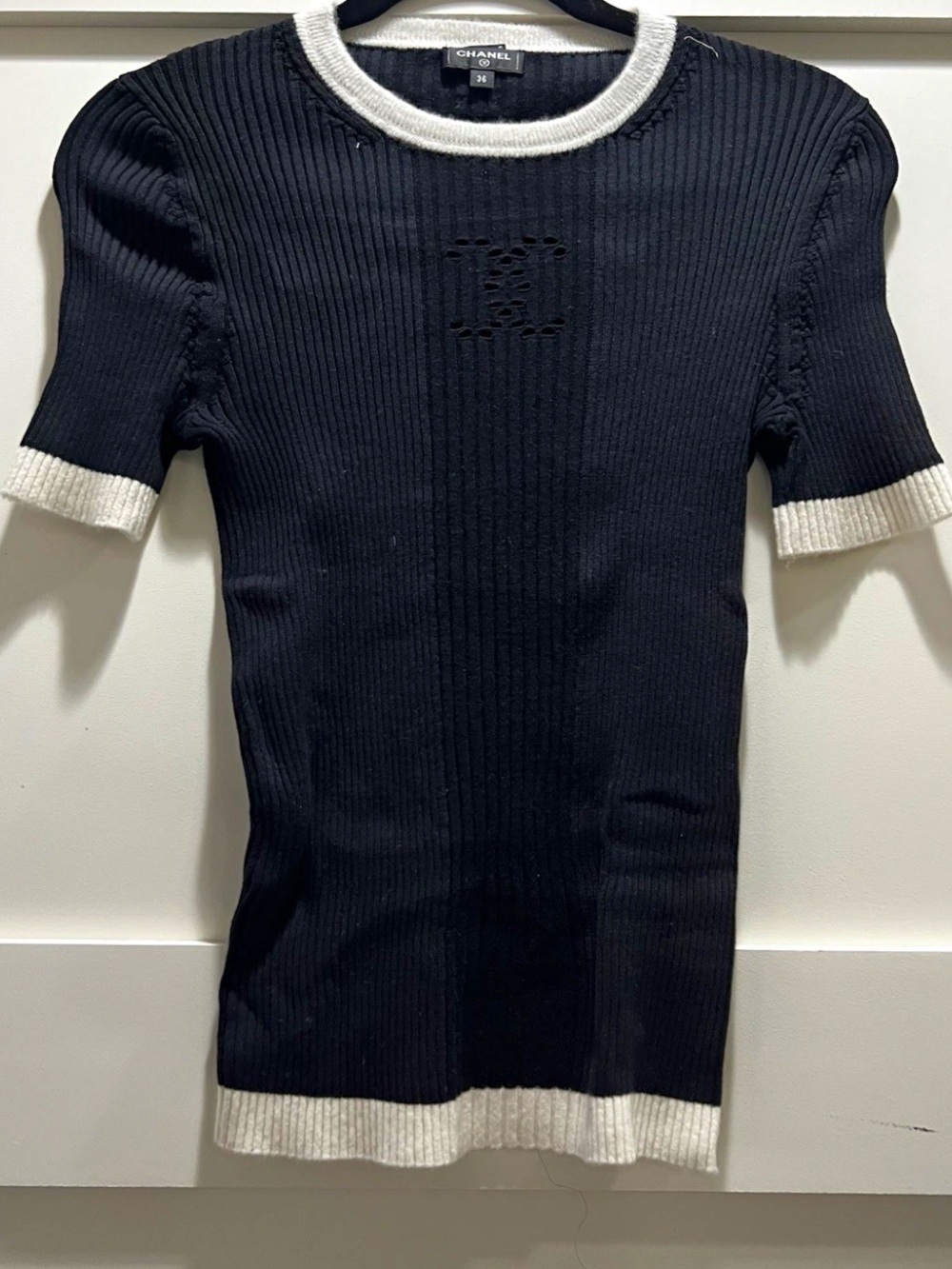 CHANEL Black Crewneck Ribbed Short-Sleeve Sweater with White Trim